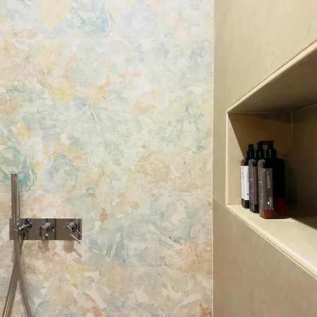 Oryza Guest House& Suites-3